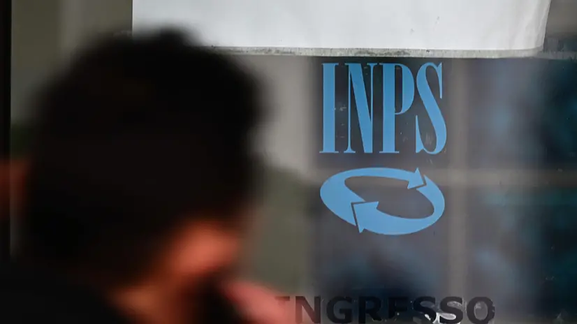 La sede Inps in piazza della Vittoria, Genova 01 marzo 2023. ANSA/LUCA ZENNARO