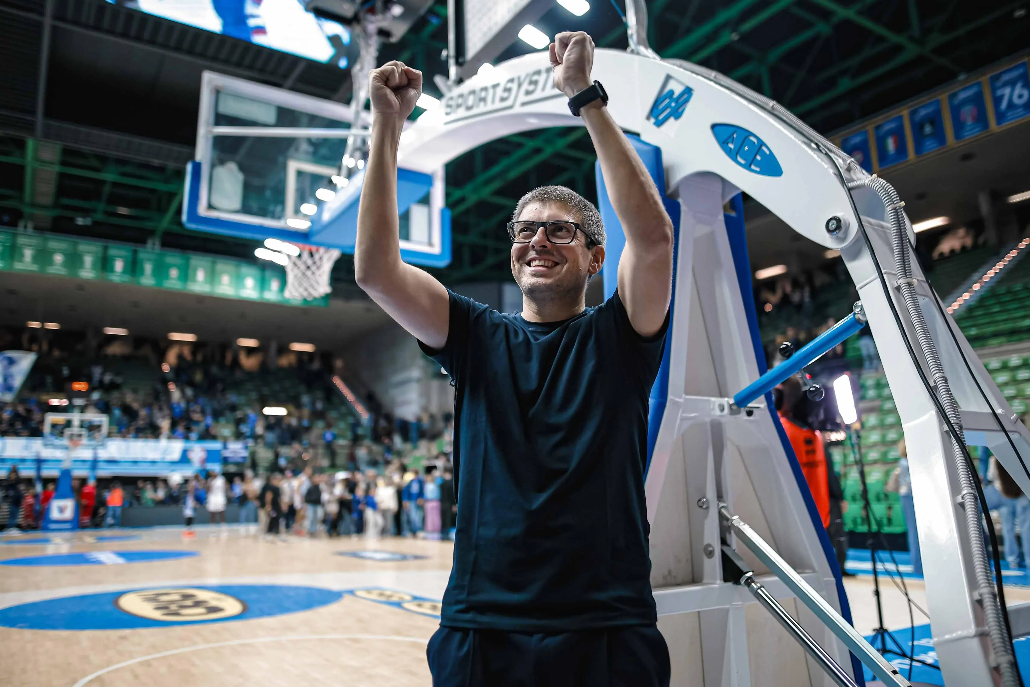 Basket, gli scatti di Germani-Treviso