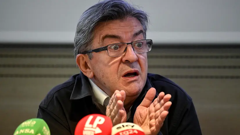 Il leader de La France Insoumise, Jean-Luc Melenchon durante la conferenza stampa organizzata da Unione Popolare, Roma, 8 settembre 2022. ANSA/RICCARDO ANTIMIANI