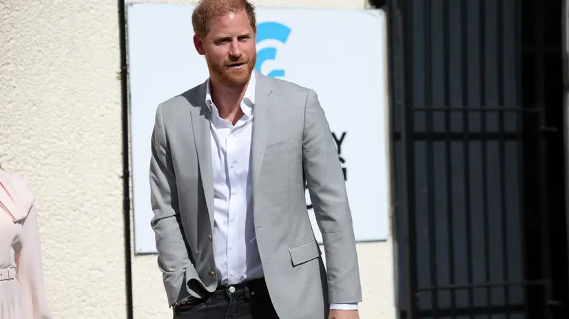 epa12364368 Britain's Prince Harry arrives at the Community Recording Studio in Nottingham, Britain, 09 September 2025. Prince Harry is back in the UK for the first time since April 2025 for several planned engagements EPA/ADAM VAUGHAN