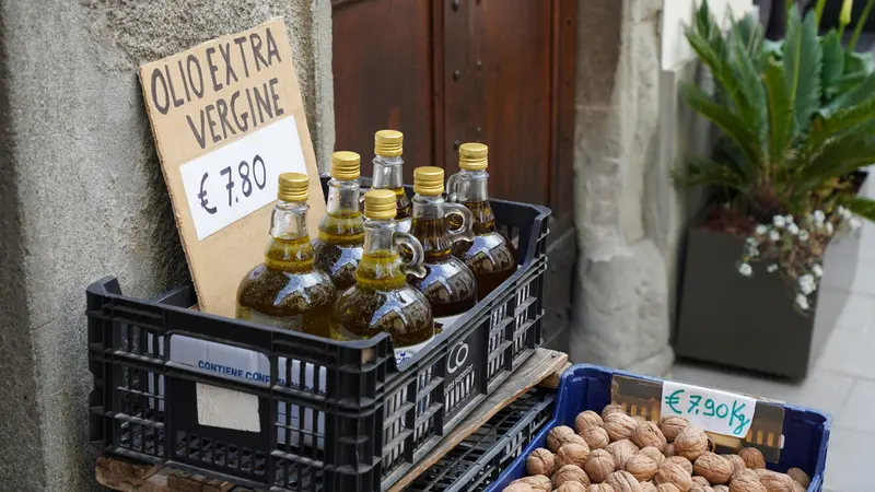 Olio Evo e noci sono grassi insaturi quindi «buoni»