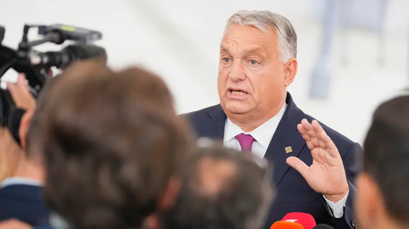 epa12419816 Hungarian Prime Minister Viktor Orban speaks to media as he arrives at Christiansborg Castle in Copenhagen, Denmark, 01 October 2025, for an informal meeting of EU heads of state and government. EPA/THOMAS TRAASDAHL DENMARK OUT