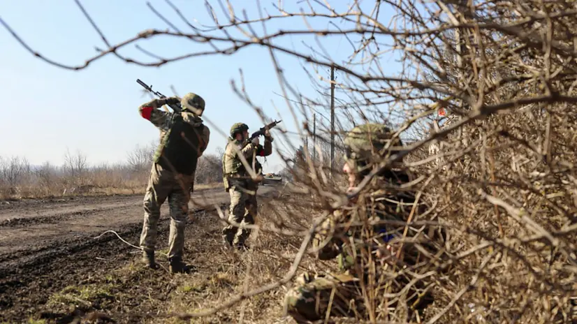 epa11964827 A handout photo made available by the Russian Defence Ministry's press-service shows a group of Russian servicemen controlling an area in the Kursk region, Russia, 14 March 2025. The Russian Defense Ministry claimed that in the past week Russian forces recaptured 28 settlements in the Kursk region and captured the Ukrainian village of Novenkoye in Ukraine's Sumy region. EPA/RUSSIAN DEFENCE MINISTRY PRESS SERVICE HANDOUT -- MANDATORY CREDIT -- HANDOUT EDITORIAL USE ONLY/NO SALES
