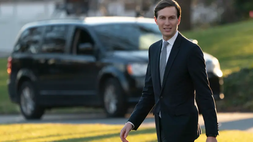 epa08901869 Senior Advisor Jared Kushner follows US President Donald J. Trump and First lady Melania Trump, as they depart the White House, in Washington, DC, USA, 23 December 2020, heading out to Mar-a-Lago in Palm Beach, Florida. EPA/Chris Kleponis / POOL