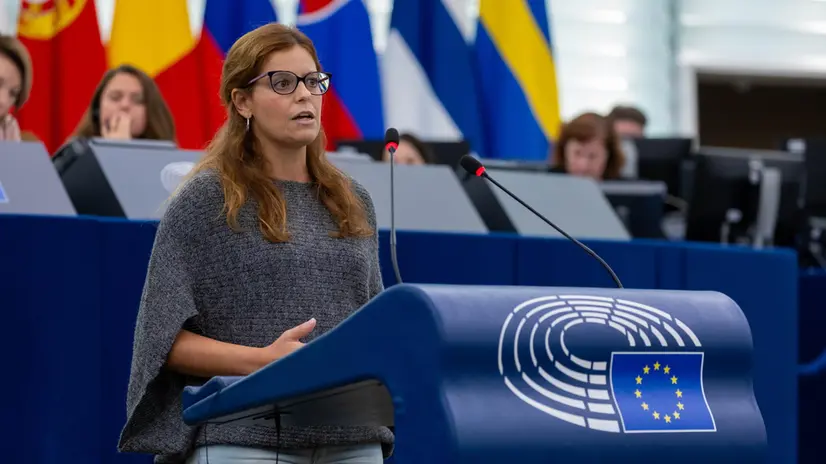 epa11650529 Italian MEP Ilaria Salis speaks after the presentation of the programme activities of the Hungarian Presidency by the Hungarian prime minister during a plenary session at the European Parliament in Strasbourg, France, 09 October 2024. EPA/CHRISTOPHE PETIT TESSON