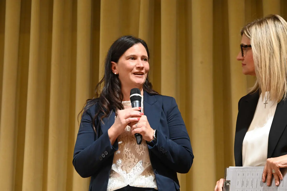La premiazione delle attività storiche di Brescia