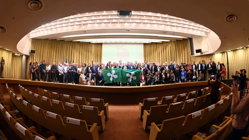 La premiazione delle attività storiche di Brescia