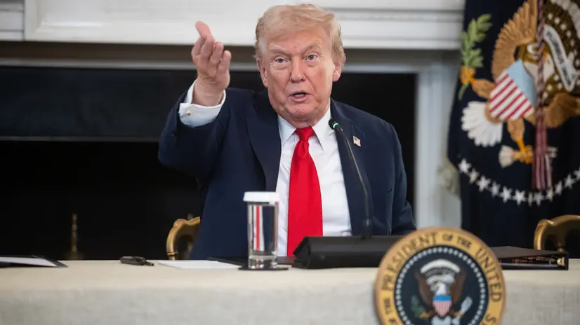 epa12440592 US President President Donald Trump speaks during a Roundtable on Antifa movement in the State Dining Room of the White House in Washington, DC, USA, 08 October 2025. Trump on 22 September designated antifa as a 'domestic terrorist organization' via executive order. EPA/FRANCIS CHUNG / POOL