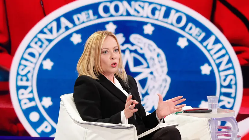 Il presidente del Consiglio Giorgia Meloni ospite della trasmissione televisiva “Porta a porta” di Rai 1 condotta da Bruno Vespa, Roma, 7 Ottobre 2025. ANSA/GIUSEPPE LAMI