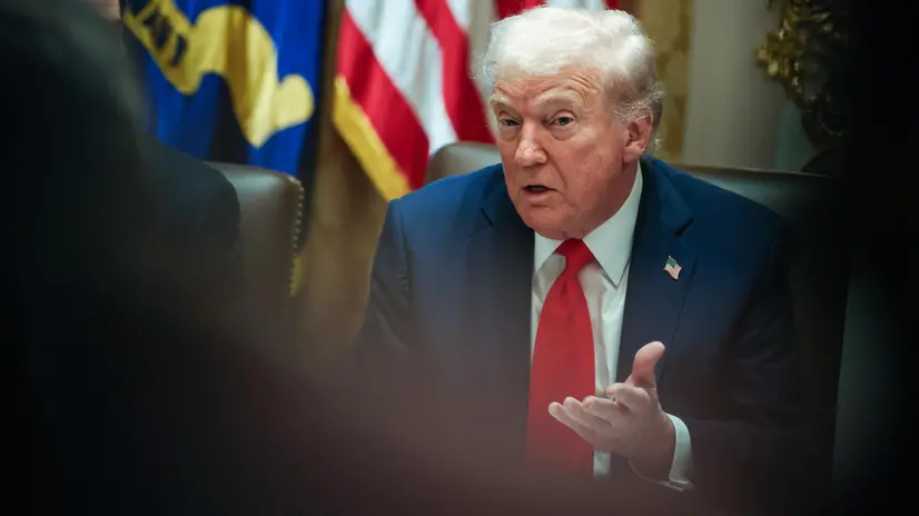 epa12442424 US President Donald Trump speaks during a cabinet meeting at the White House, in Washington, DC, USA, 09 October 2025. US President Donald Trump announced that Israel and Hamas have agreed to the first phase of a Gaza peace plan, which includes the release of Israeli hostages and Palestinian prisoners, the withdrawal of Israeli forces, and the delivery of humanitarian aid to Gaza. EPA/SAMUEL CORUM / POOL