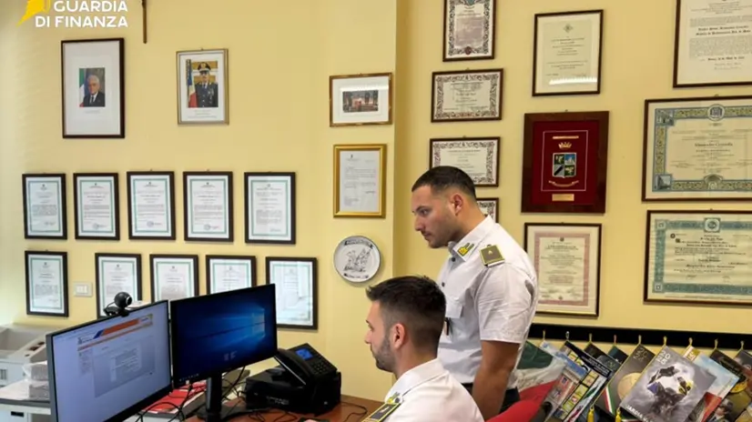 Guardia di finanza di Savona +NPK+