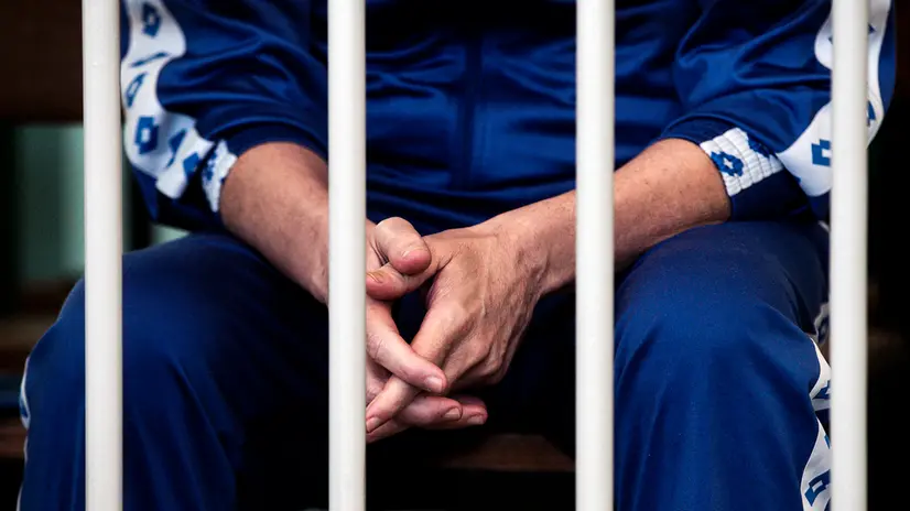 Un momentoi in aula prima della sentenza sul processo per la strage di Fidene, alla Prima Corte di Assise di Roma a Claudio Campiti imputato per l’omicidio di quattro donne durante una riunione condominiale del consorzio Valleverde, Roma, 16 aprile 2025. ANSA/ANGELO CARCONI