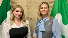 Federica Panico di Rosebio e l'assessore regionale Simona Tironi
