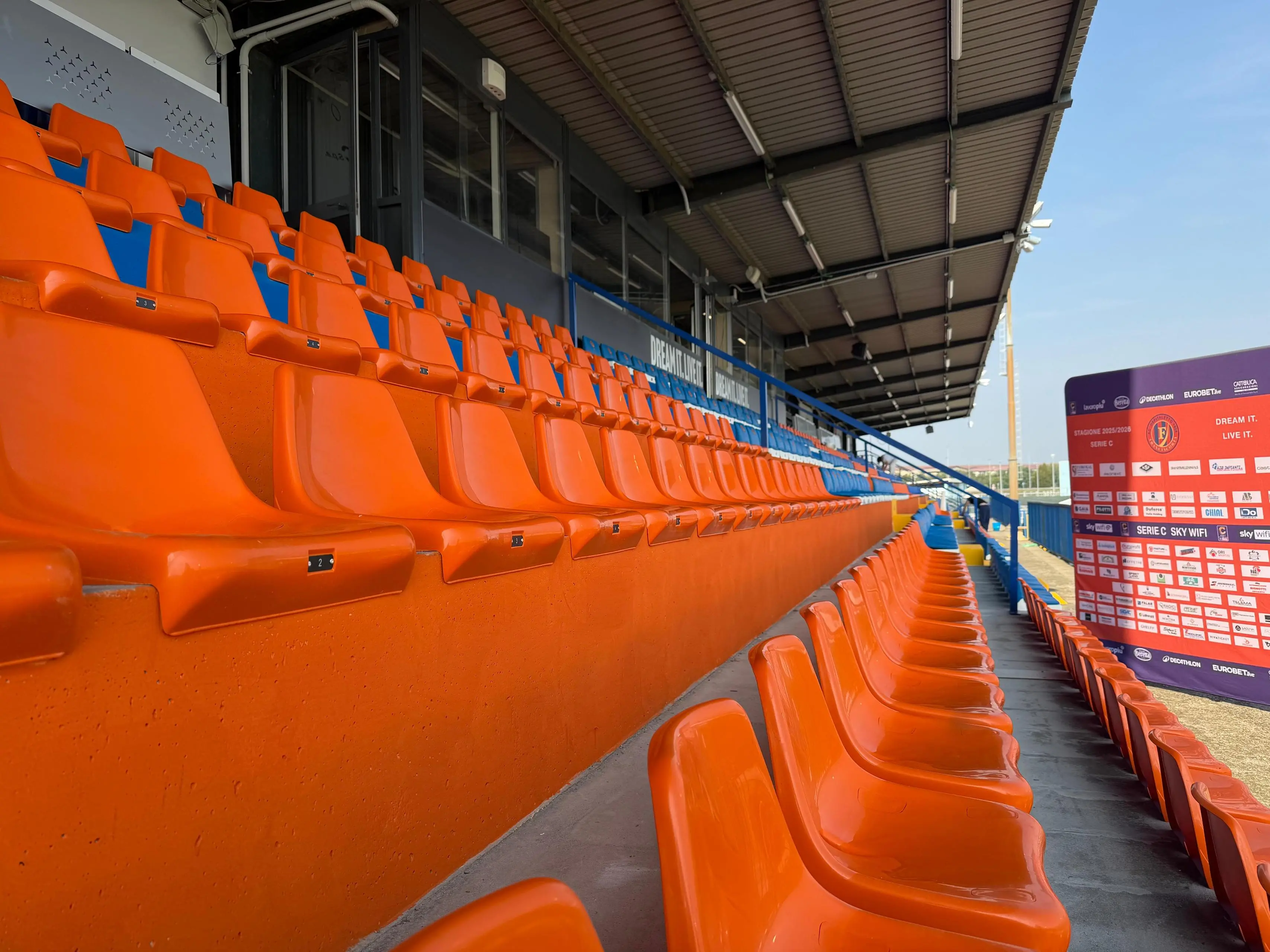 Ospitaletto, lo stadio «Gino Corioni» dopo la riqualificazione