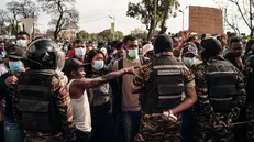 Le protesta contro il governo in Madagascar - Foto Epa/Henitsoa Rafalia © www.giornaledibrescia.it