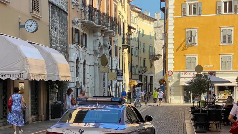 Controlli di polizia a Trento generica. Foto/Questura Trento.