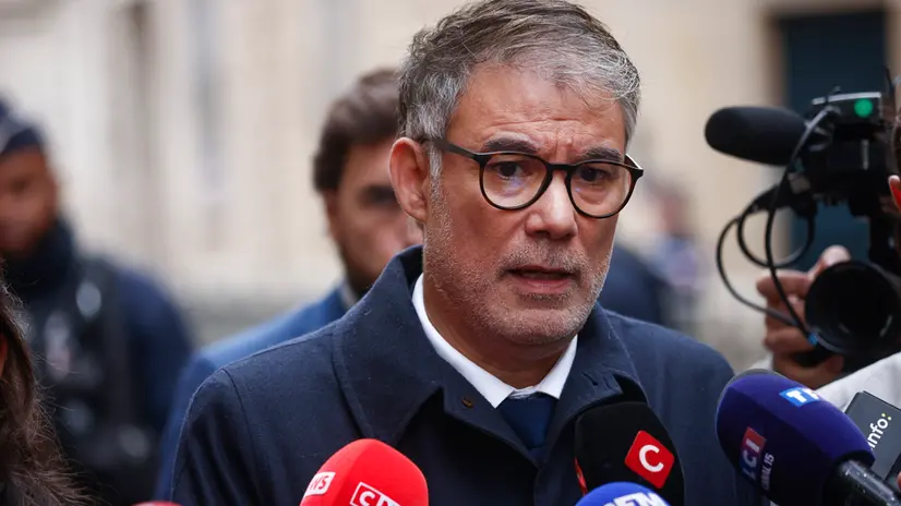 epa12439059 First Secretary of the Socialist Party (PS) Olivier Faure speaks to the media as he leaves the Hotel Matignon, in Paris, France, 08 October 2025. French Prime Minister Lecornu initiated a series of talks with political parties' leaders following his resignation on 06 October, nearly a month after his appointment and shortly after his new cabinet was announced. EPA/YOAN VALAT