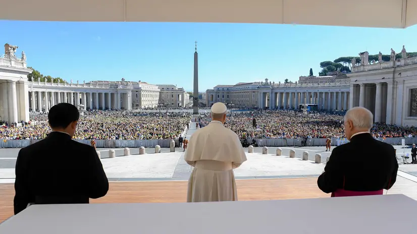 epa12446625 A handout picture provided by the Vatican Media shows Pope Leo XVI adressing pilgrims of the Dioceses of Tuscany gathered at Saint Peter's Square, in Vatican City, 11 October 2025. EPA/VATICAN MEDIA HANDOUT HANDOUT EDITORIAL USE ONLY/NO SALES