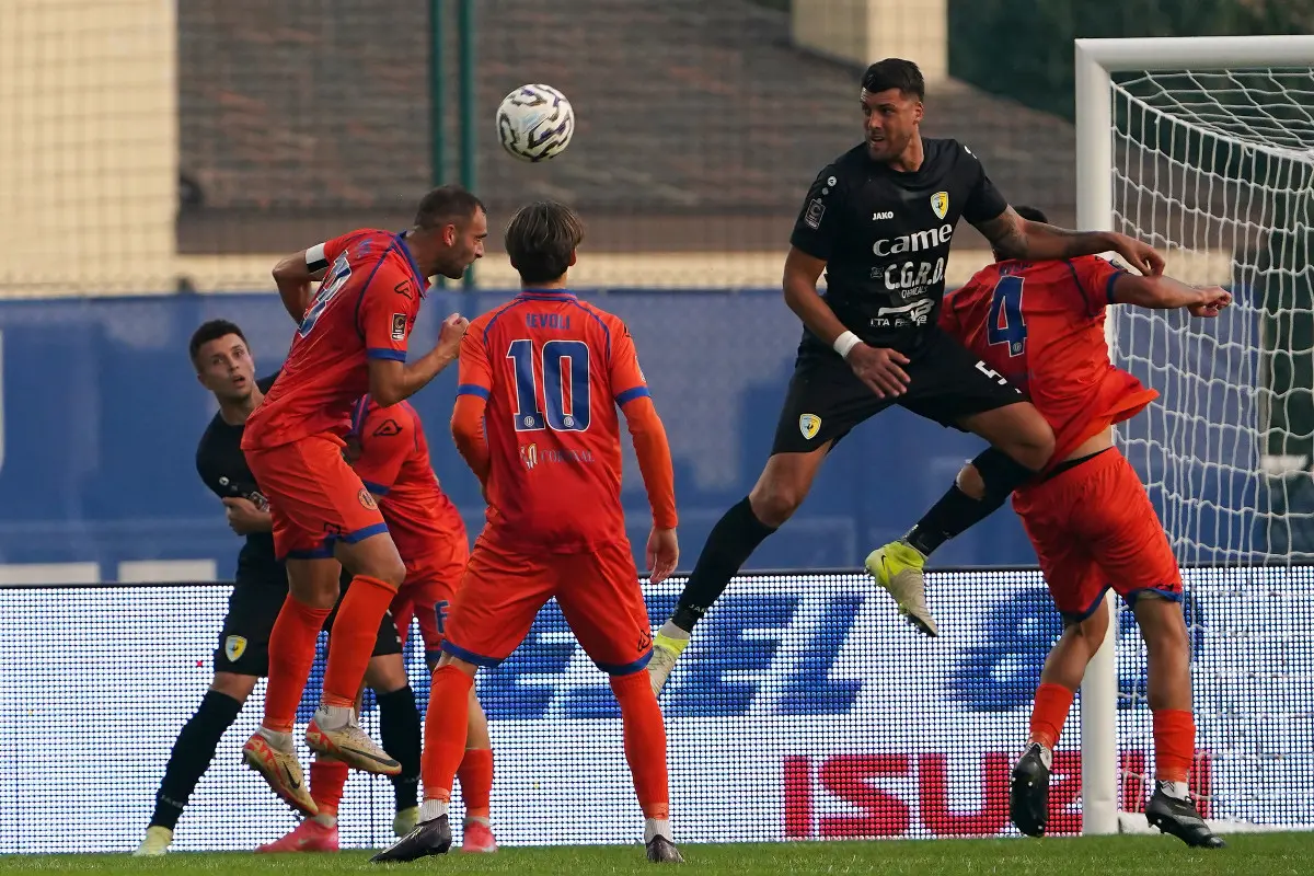 Serie C, gli scatti di Ospitaletto-Arzignano Valchiampo