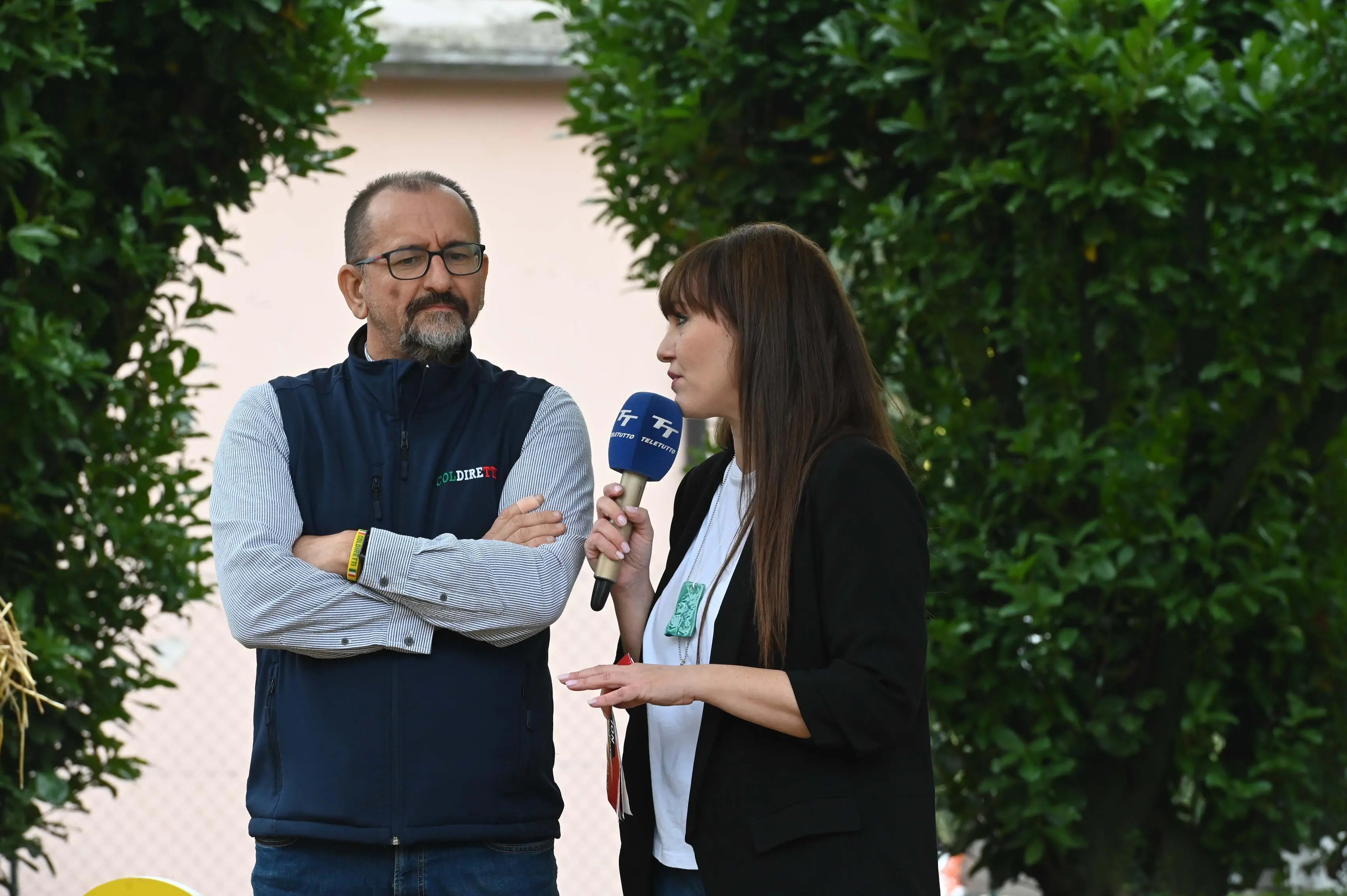 NAVE IN PIAZZA CON NOI REDAZIONE PROVINCIA 12-10-2025  GABRIELE STRADA NEW EDEN GROUP 