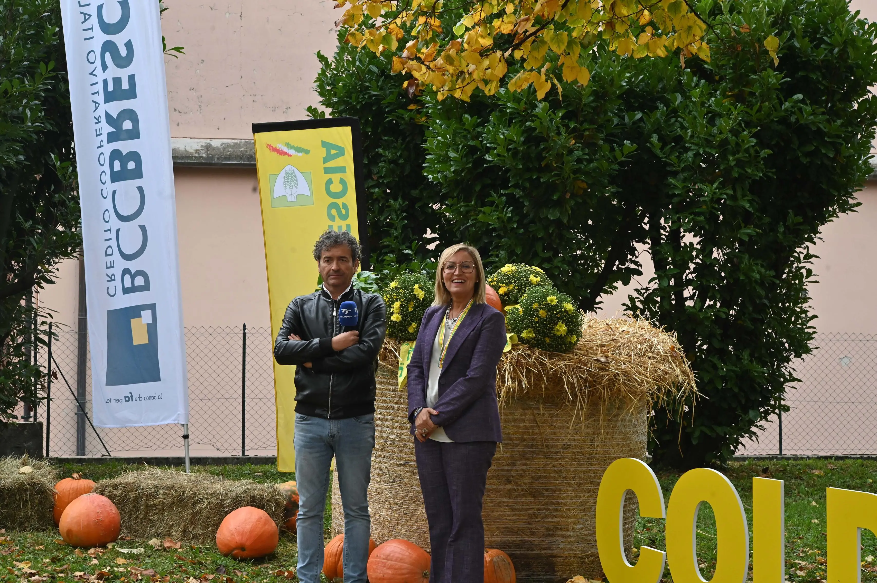 NAVE IN PIAZZA CON NOI REDAZIONE PROVINCIA 12-10-2025  GABRIELE STRADA NEW EDEN GROUP 