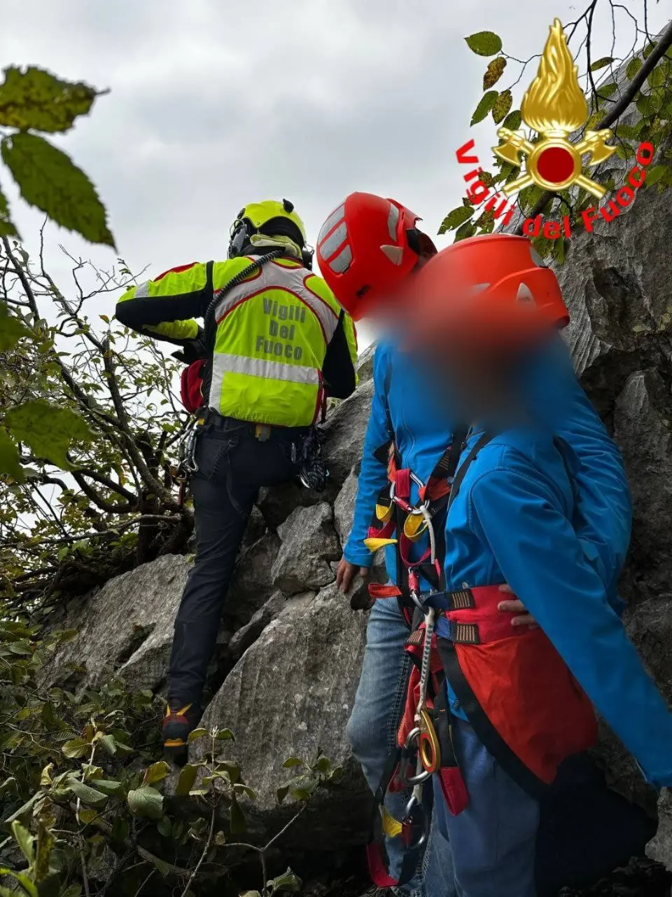 Bloccati sul monte Pizzocolo, famiglia soccorsa dai Vigili del fuoco