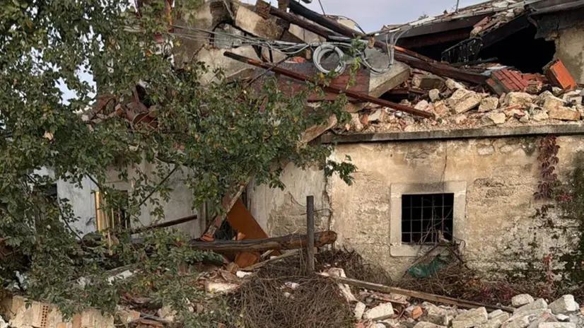 Esplosione a Castel D'Azzano, morti i tre carabinieri
