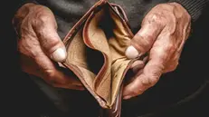 La capacità di spesa degli italiani si è ridotta drasticamente