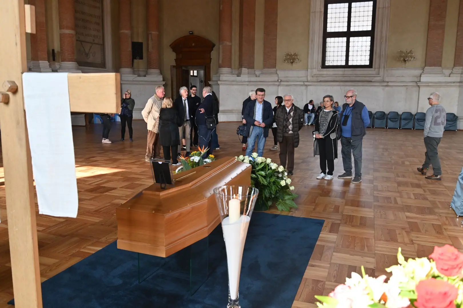 La camera ardente per Franco Castrezzati