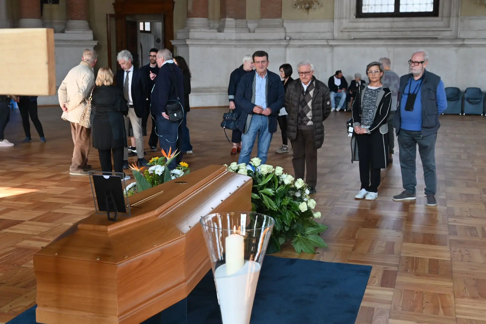 La camera ardente per Franco Castrezzati