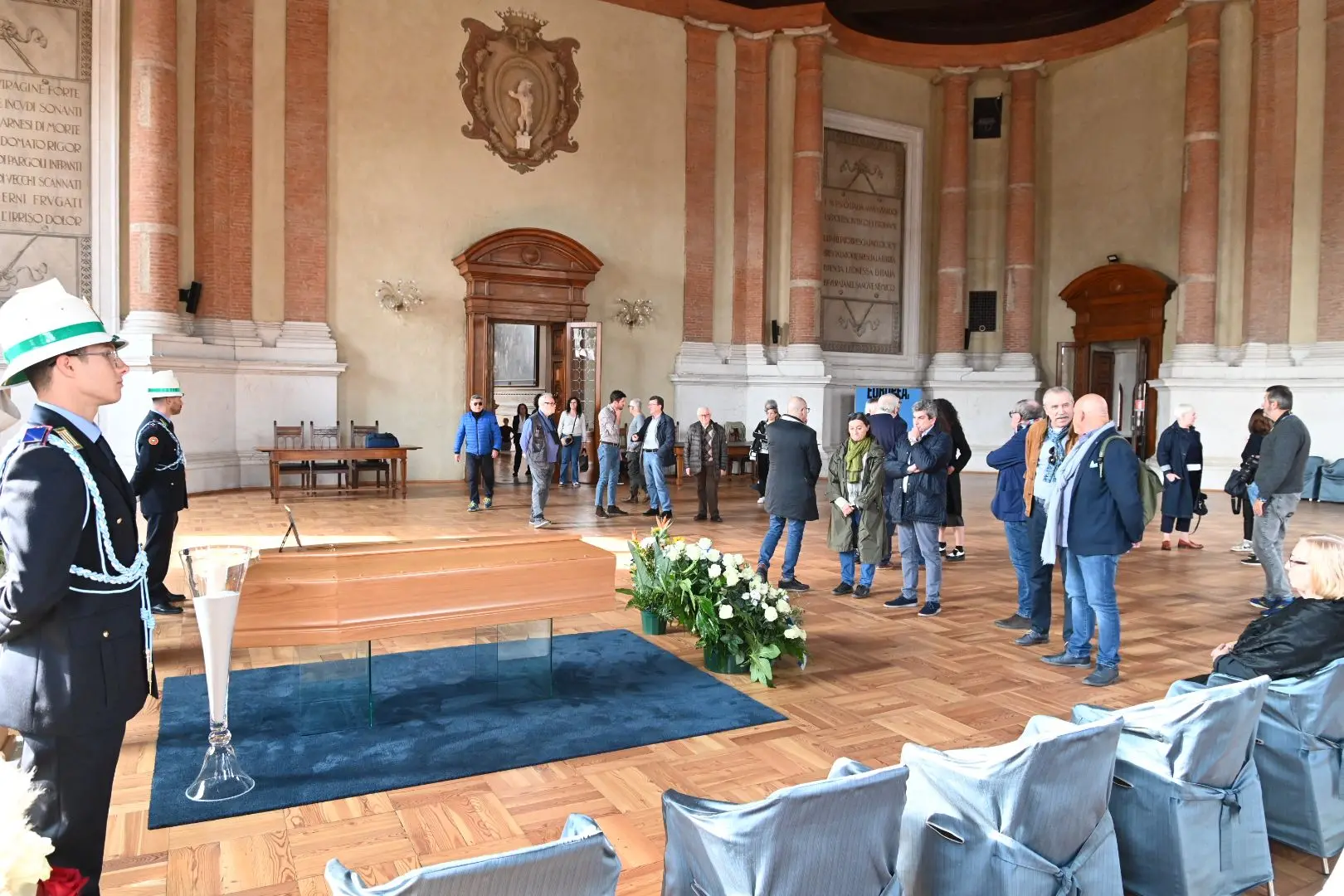 La camera ardente per Franco Castrezzati