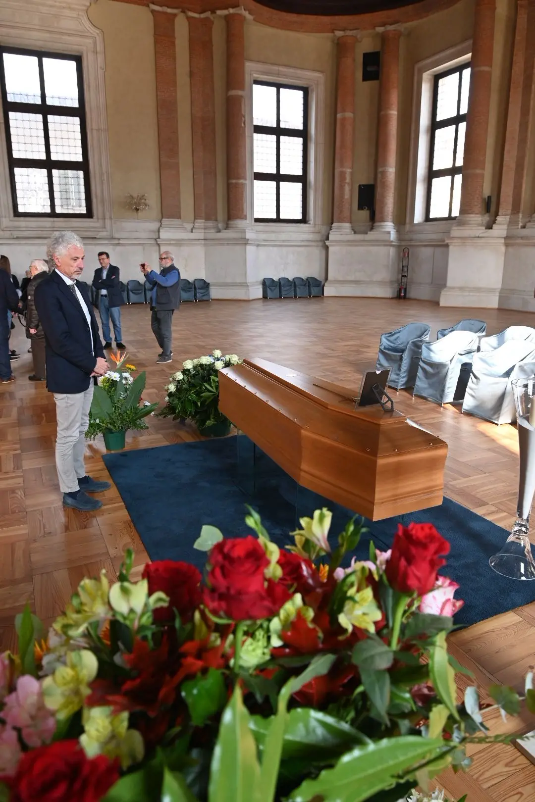 La camera ardente per Franco Castrezzati