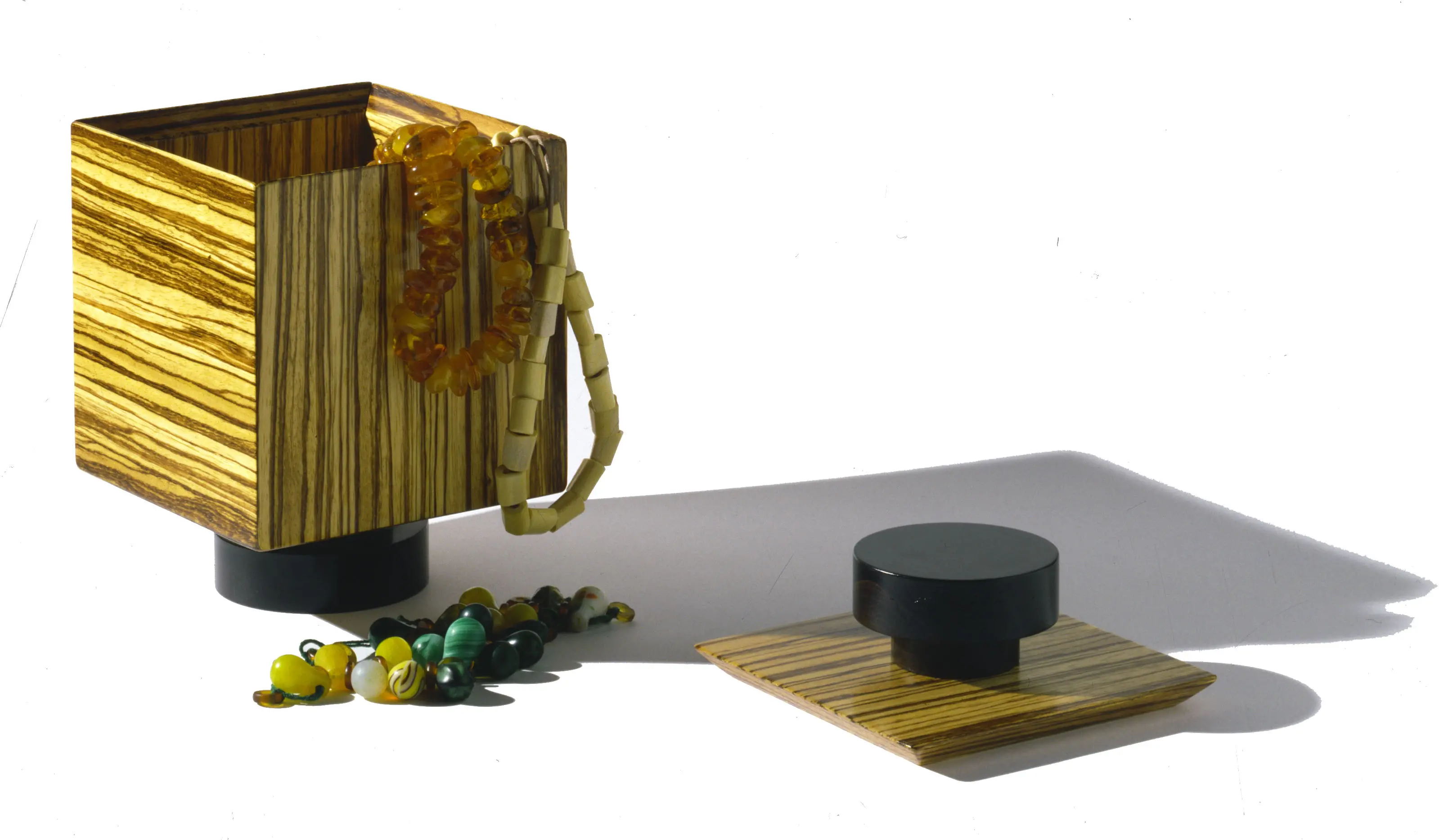 Le scatole segrete di Ettore Sottsass e Roberto Zani
