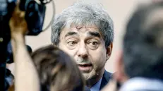 Cesare Parodi, presidente Anm, partecipa alla protesta di Anm contro la riforma Nordio davanti all’ingresso di Palazzo di Giustizia a Milano, 10 giugno 2025. ANSA/MOURAD BALTI TOUATI