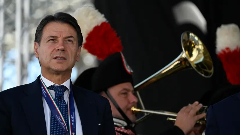 Il leader dei Cinquestelle, Giuseppe Conte, allo Stadio ' Diego Armando Maradona" di Napoli per la cerimonia delle Medaglie d'Oro Libertas 2025, 11 ottobre 2025. ANSA / CIRO FUSCO