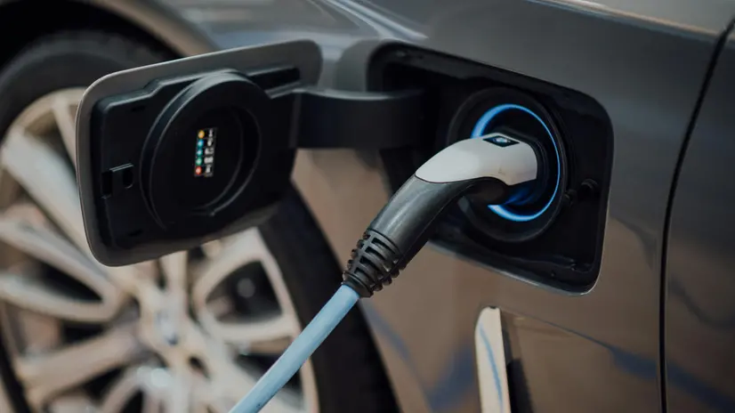 Via al bonus per l'auto elettrica