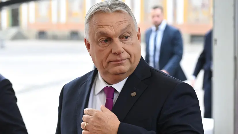epa12419881 Hungarian Prime Minister Viktor Orban arrives at Christiansborg Castle in Copenhagen, Denmark, 01 October 2025, for an informal meeting of EU heads of state and government. EPA/RADEK PIETRUSZKA POLAND OUT