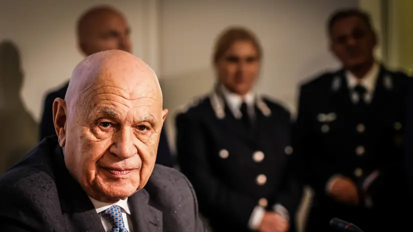 Il Ministro della Giustizia Carlo Nordio partecipa all’istituto penale per i minorenni di Nisida a una serata di raccolta fondi per il recupero e la riapertura del teatro dell’Ipm. Napoli 16 Ottobre 2025. ANSA/CESARE ABBATE