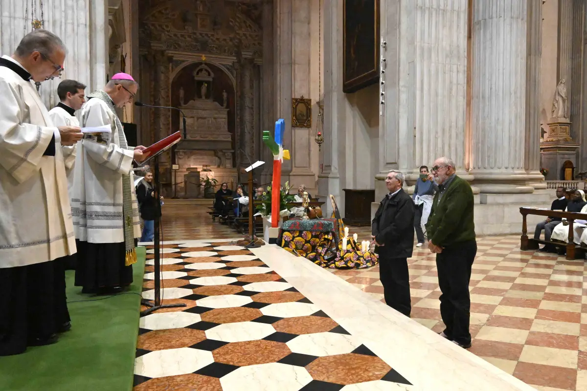 CRONACA BRESCIA DUOMO VEGLIA MISSIONARIA E PREPARAZIONE ALLA CANONIZZAZIONE DI SUOR MARIA TRONCATTI PER GALLINARI 17-10-2025 MARCO ORTOGNI NEW EDEN GROUP