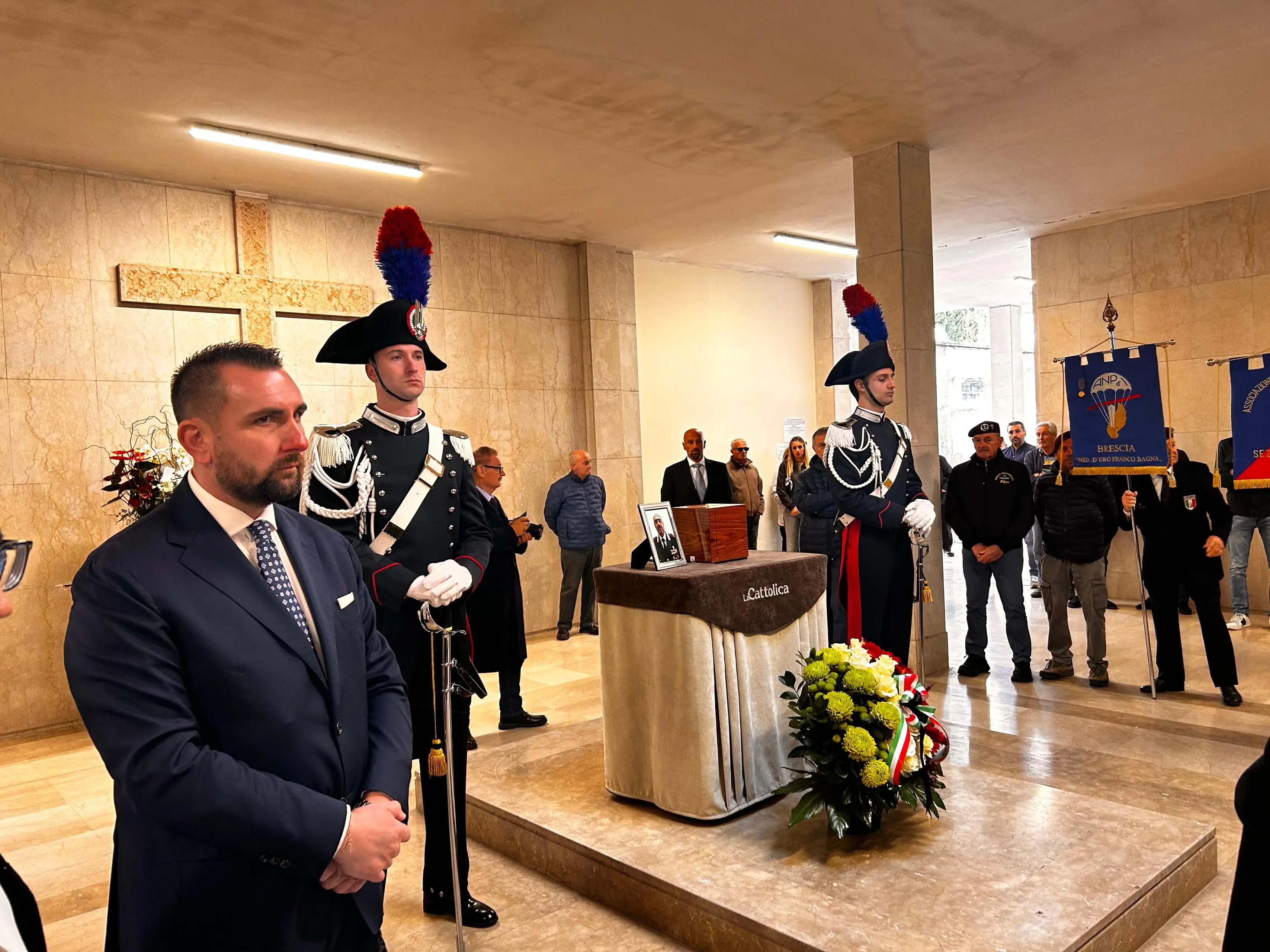 A Rezzato, la tumulazione del luogotenente Marco Piffari