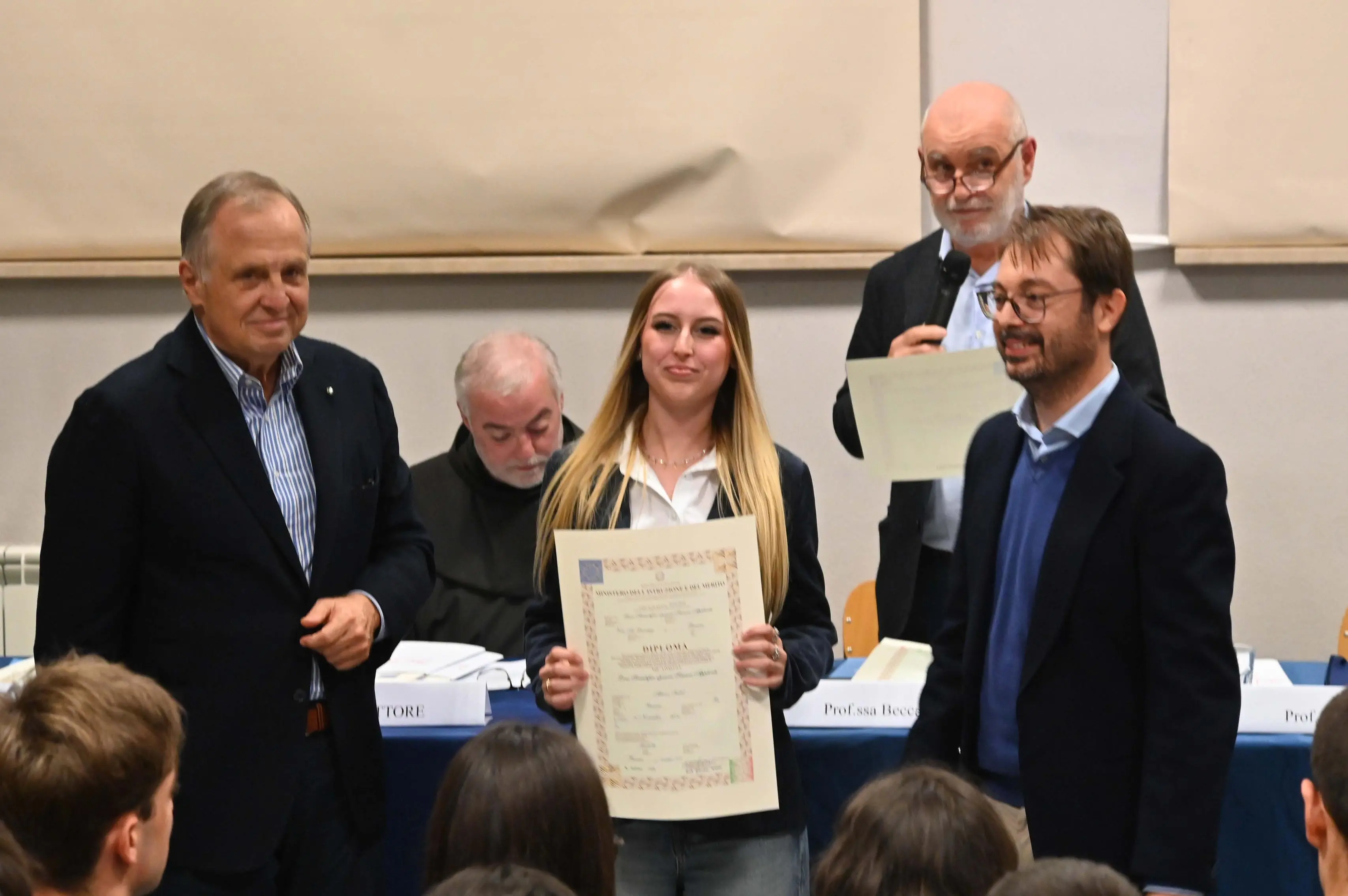 Cerimonia di festa per i 94 diplomati 2025 del Liceo Luzzago