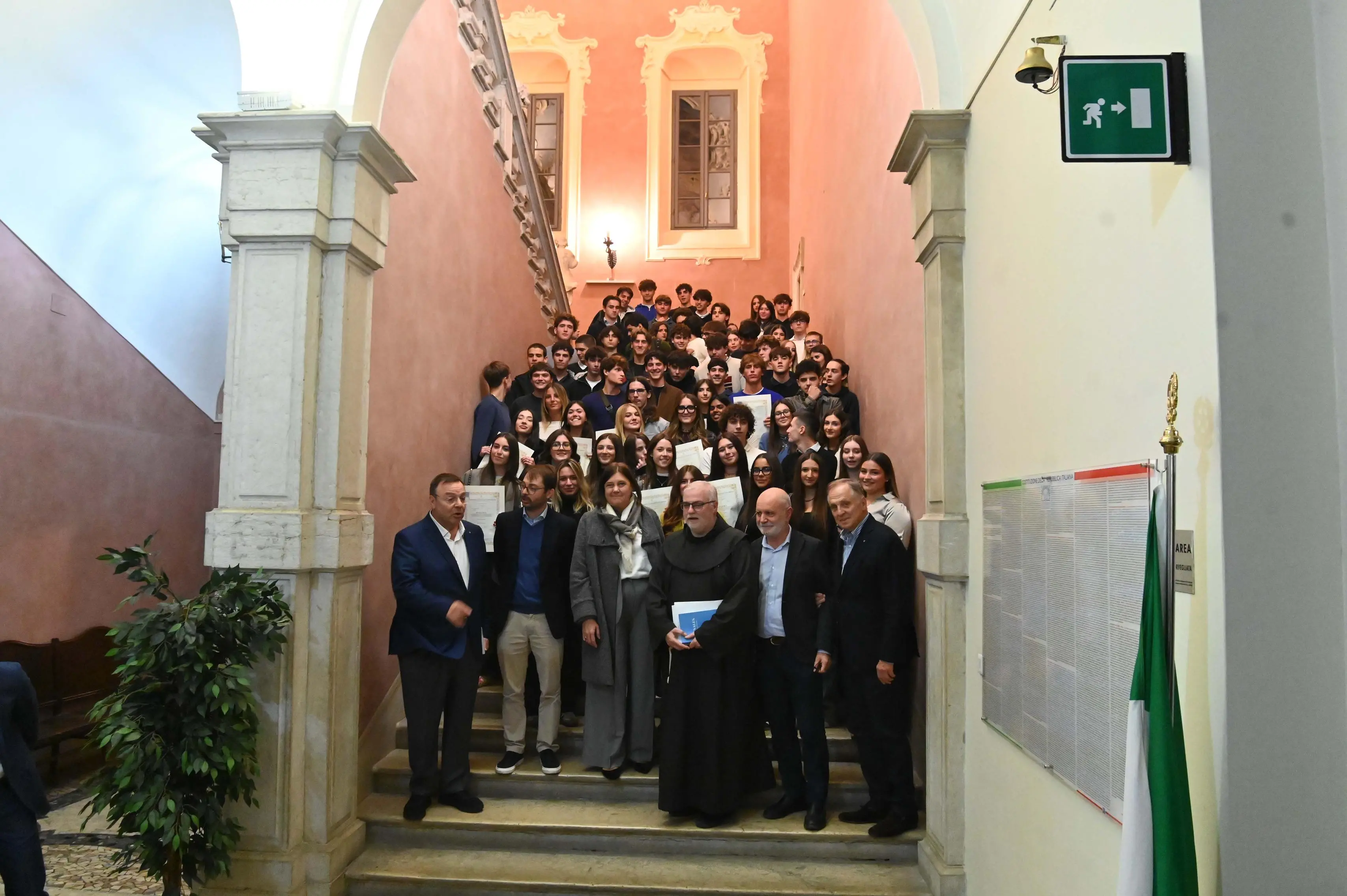 Cerimonia di festa per i 94 diplomati 2025 del Liceo Luzzago