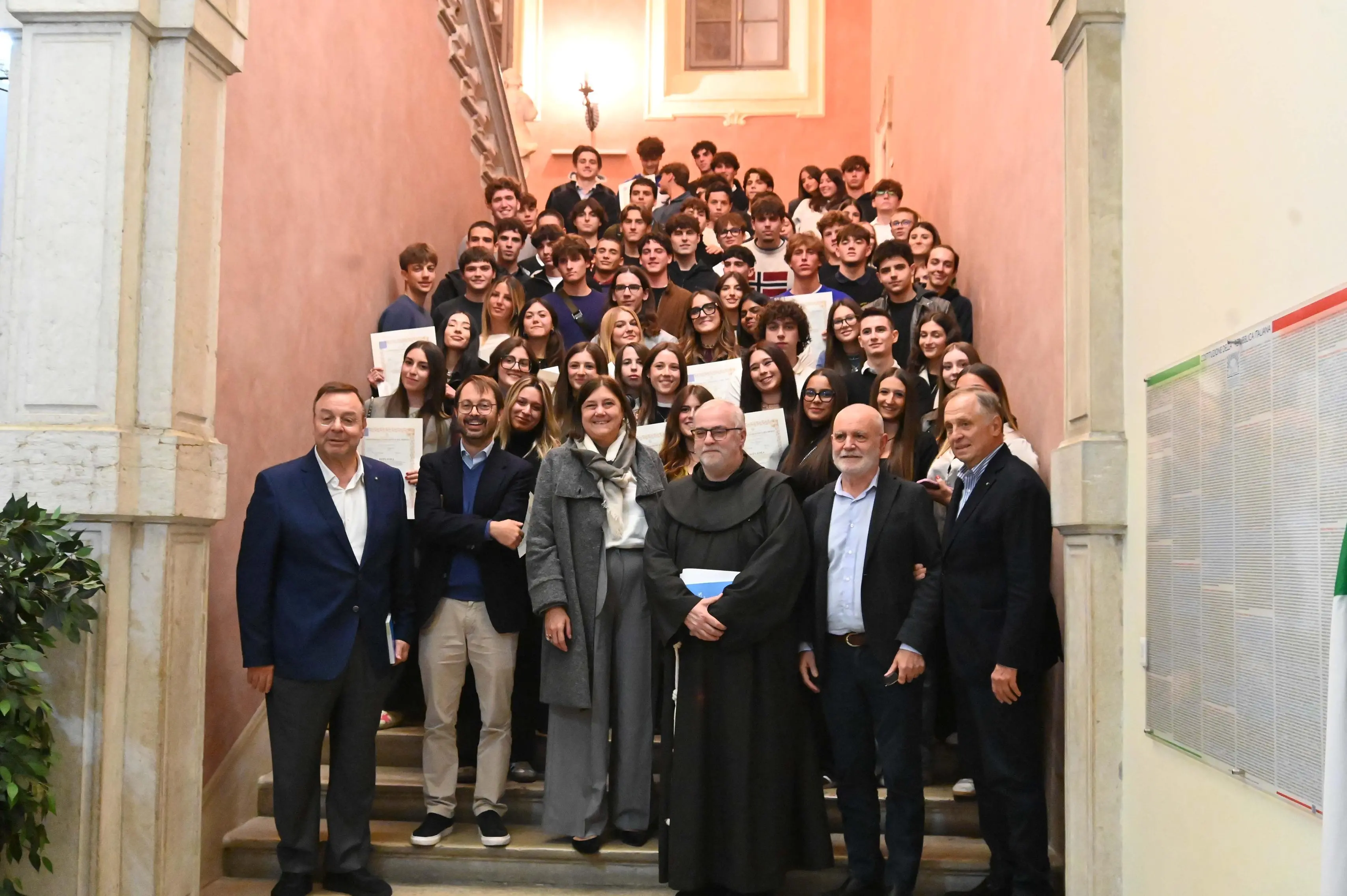 Cerimonia di festa per i 94 diplomati 2025 del Liceo Luzzago