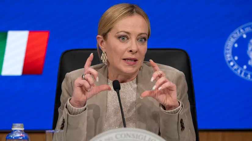Il presidente del consiglio Giorgia Meloni, durante la conferenza stampa a palazzo Chigi dopo il cdm. Roma, 17 ottobre 2025. ANSA/MASSIMO PERCOSSI