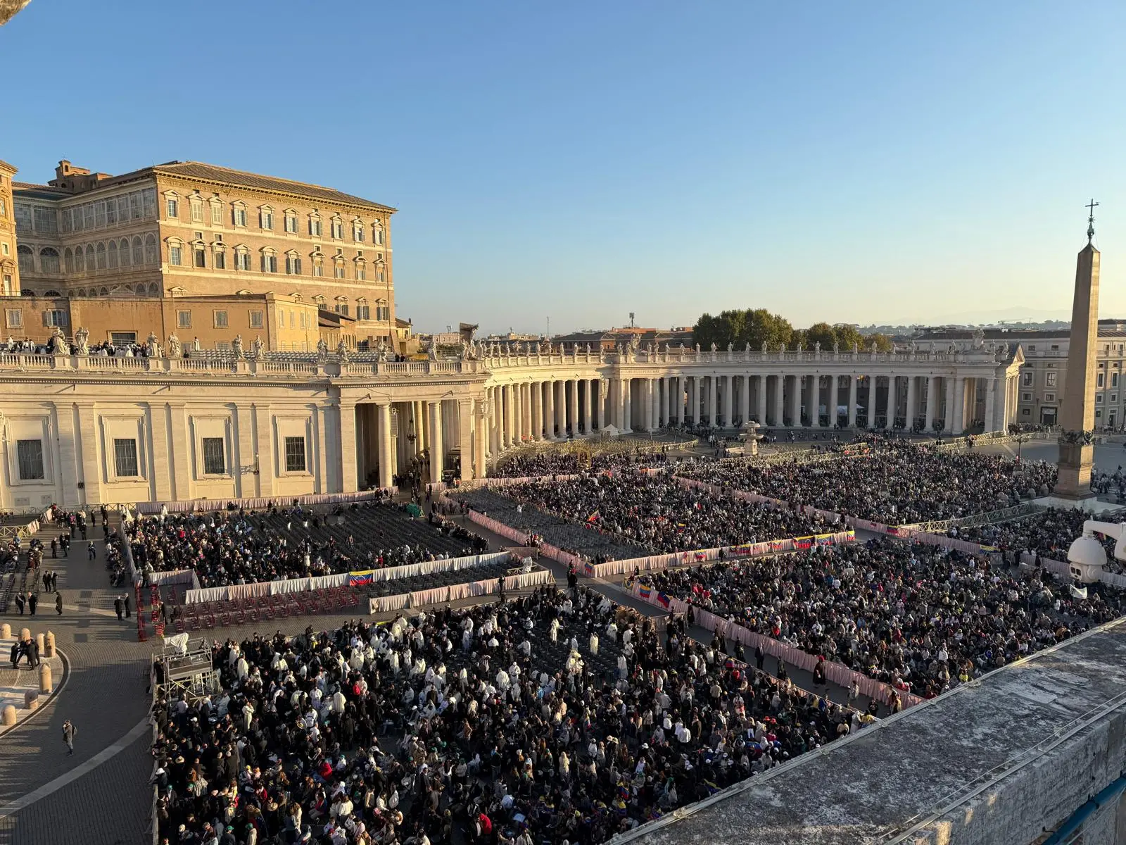 Suor Maria Troncatti santa, pellegrini bresciani in piazza san Pietro