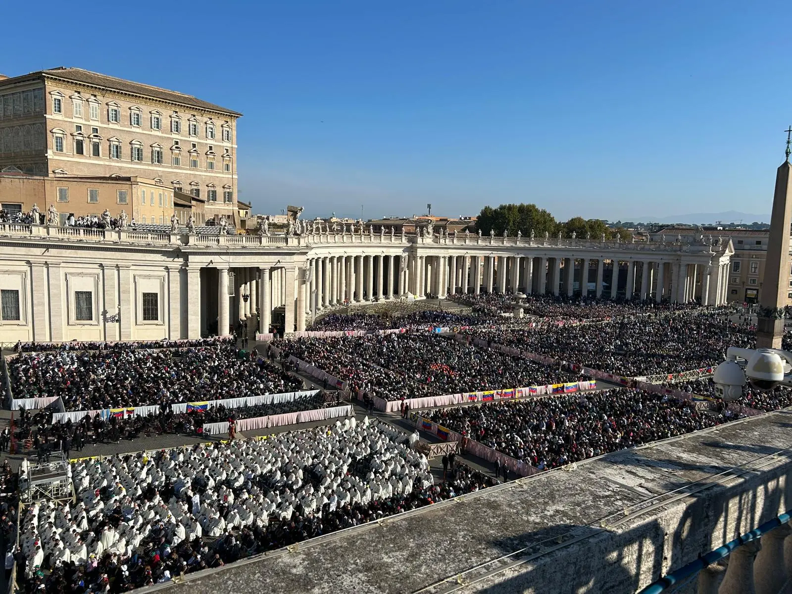 Suor Maria Troncatti santa, pellegrini bresciani in piazza san Pietro