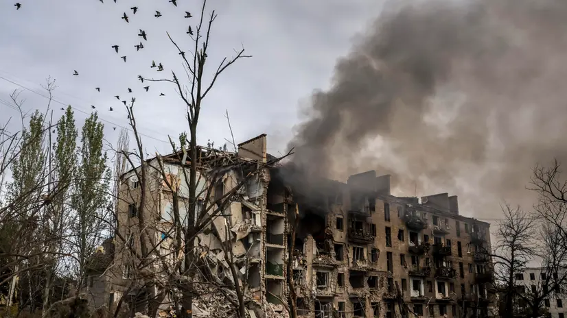 epa12452642 A handout photo made available by the press service of the 24th Mechanized Brigade of the Ukrainian Armed Forces on 14 October 2025 shows the damaged city of Kostiantynivka in the Donetsk region, Ukraine, 12 October 2025, amid the ongoing Russian invasion. Around 5,500 people remain in the frontline town of Kostiantynivka, according to Vadym Filashkin, head of the Donetsk Regional Military Administration. Residents face daily air strikes, artillery fire, and drone attacks, living without basic infrastructure, including water, electricity, and gas supplies. EPA/PRESS SERVICE OF THE 24 MECHANIZED BRIDGE / HANDOUT HANDOUT EDITORIAL USE ONLY/NO SALES