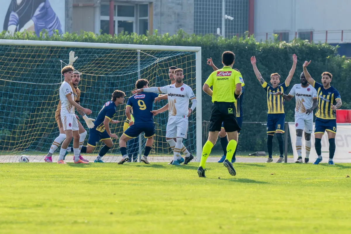 Eccellenza, Ciliverghe-Pavonese 2-0