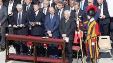 Messa del Papa per sette santi, presente anche Mattarella - Foto Ansa © www.giornaledibrescia.it