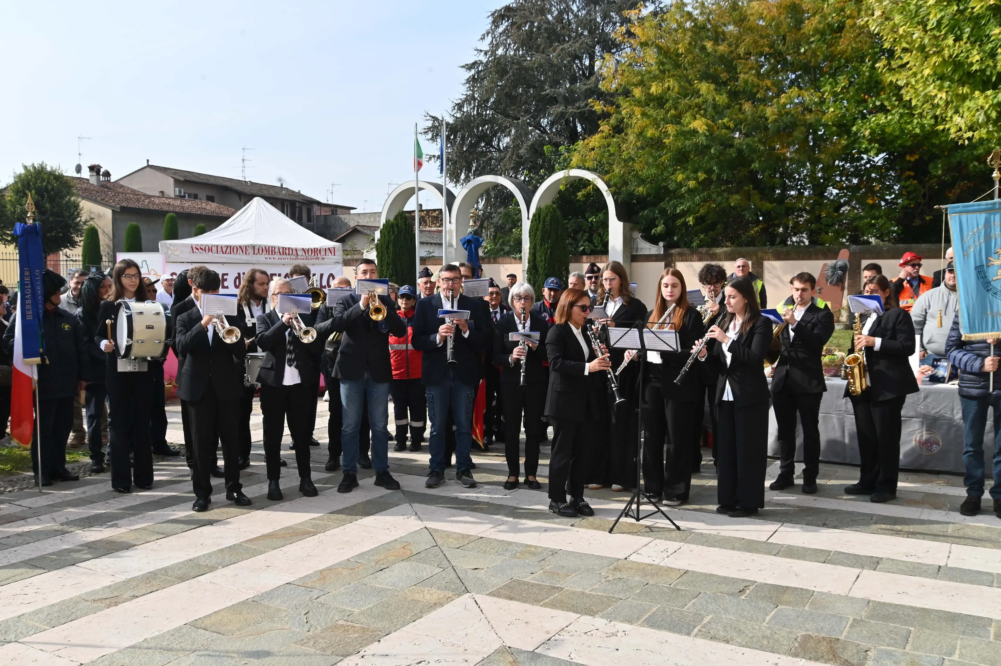 ALFIANELLO IN PIAZZA CON NOI  REDAZIONE PROVINCIA 19-10-2025  GABRIELE STRADA NEW EDEN GROUP 